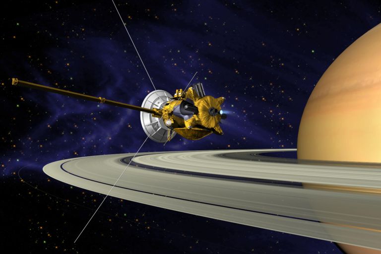 La sonda Cassini: la primera en entrar en la órbita de Saturno.
