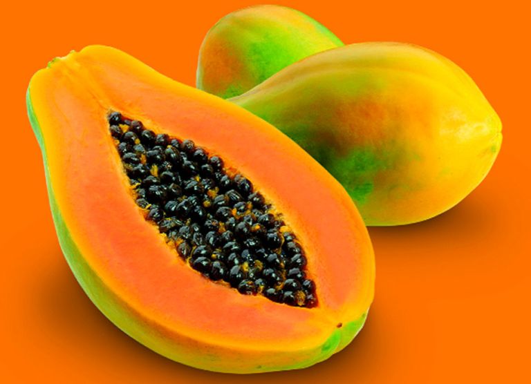 Papaya: la fruta exótica que nos regenera y nos ayuda a digerir