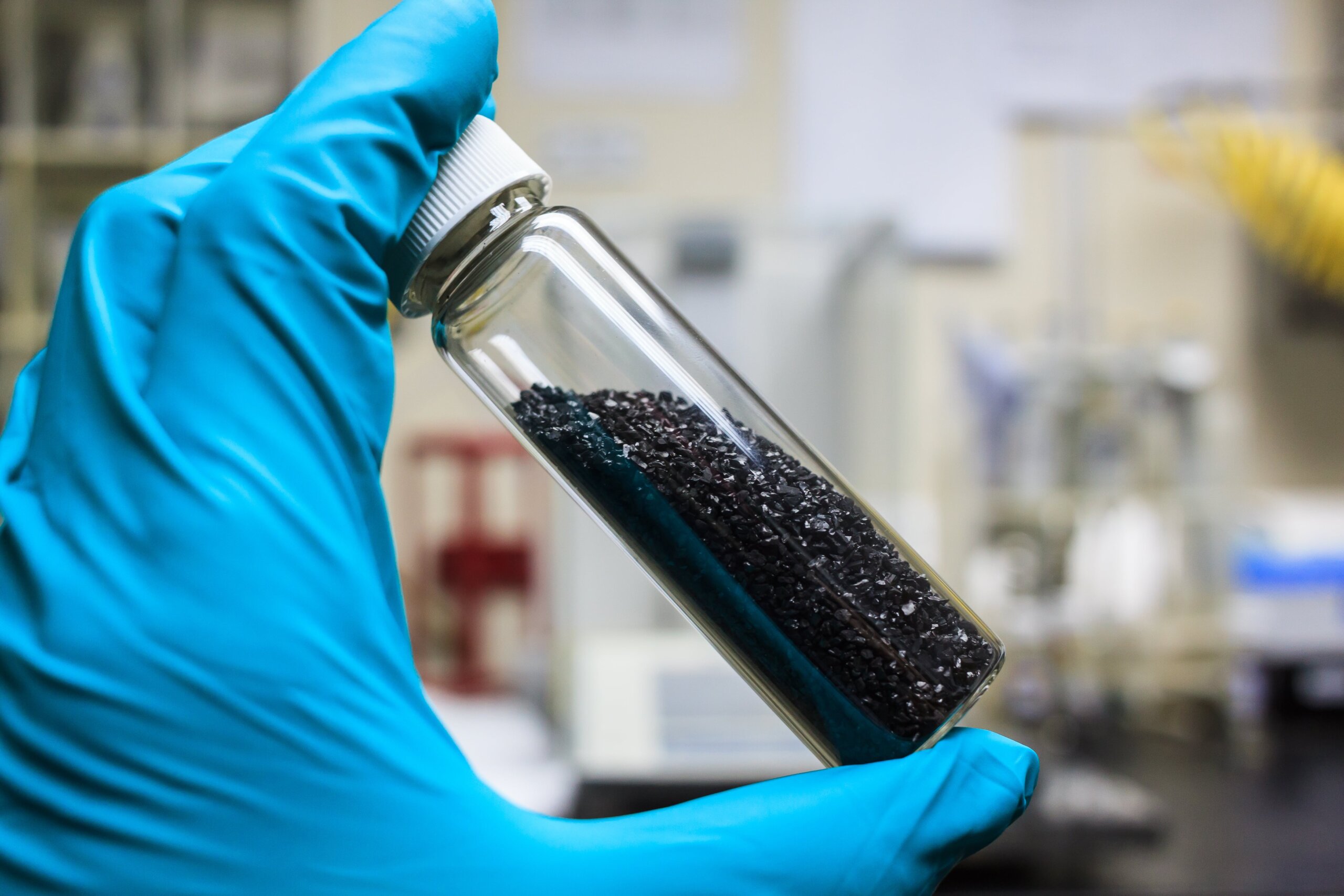 Carbón Activo: Usos y Beneficios en la Purificación